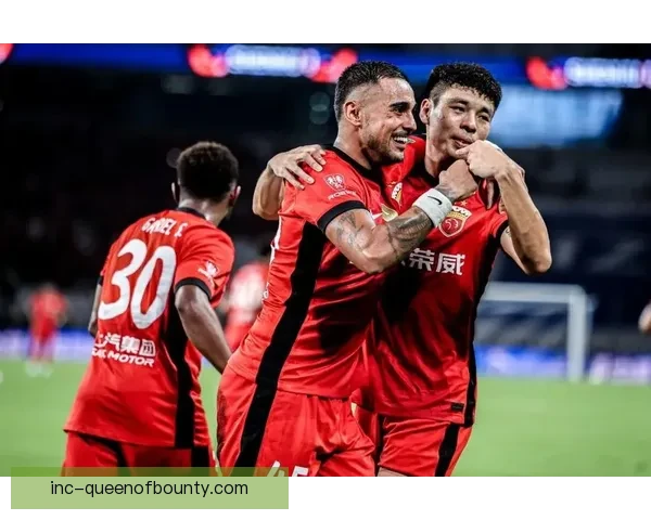 中超之夜上海海港狂轰六球创赛季神迹攻防全面爆发震撼全场球迷沸腾